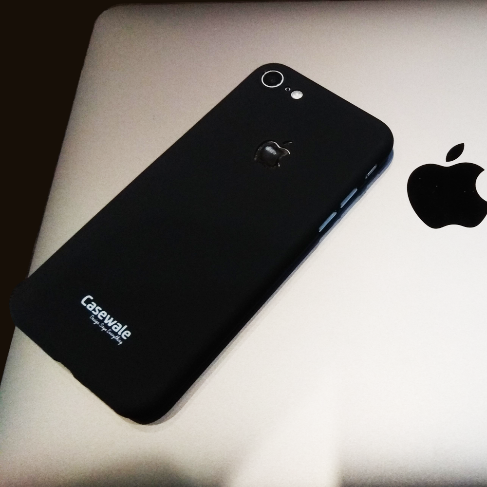 Casewale Apple Logo Cut iPhone Ultra Slim PC Case