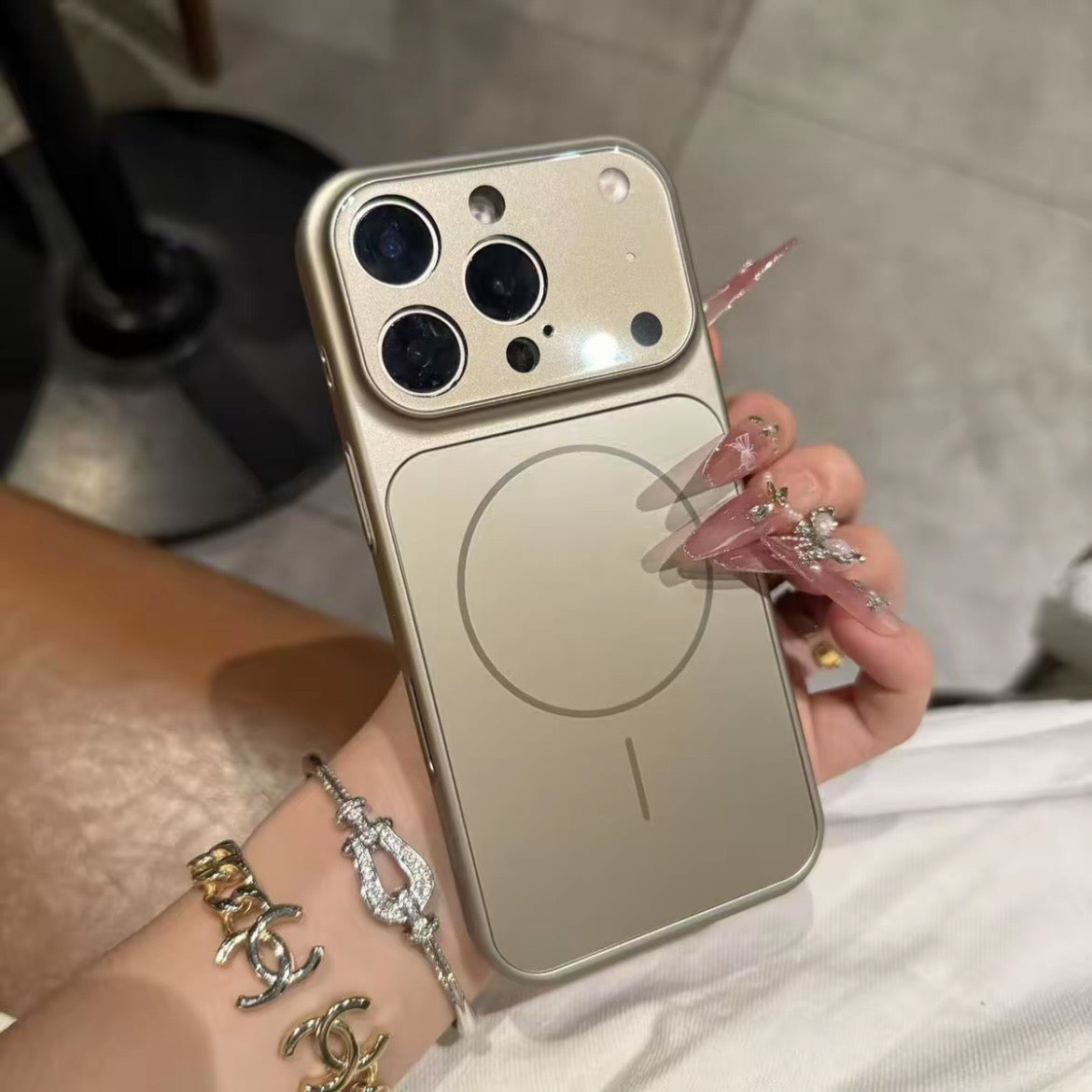 iPhone 17 Convert Case in Ultra thin Premium Design